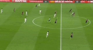 【国王杯】魔笛被断孔德加时绝杀，巴萨3比2皇马夺冠
