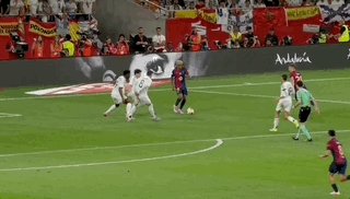 【国王杯】魔笛被断孔德加时绝杀，巴萨3比2皇马夺冠