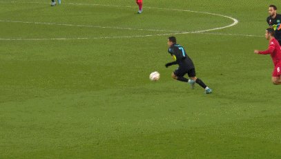 【夜读】姆巴佩“考察”伯纳乌来了