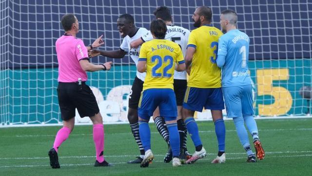 开云-迪亚哈比：对方曾问 若卡拉道歉比赛能否继续